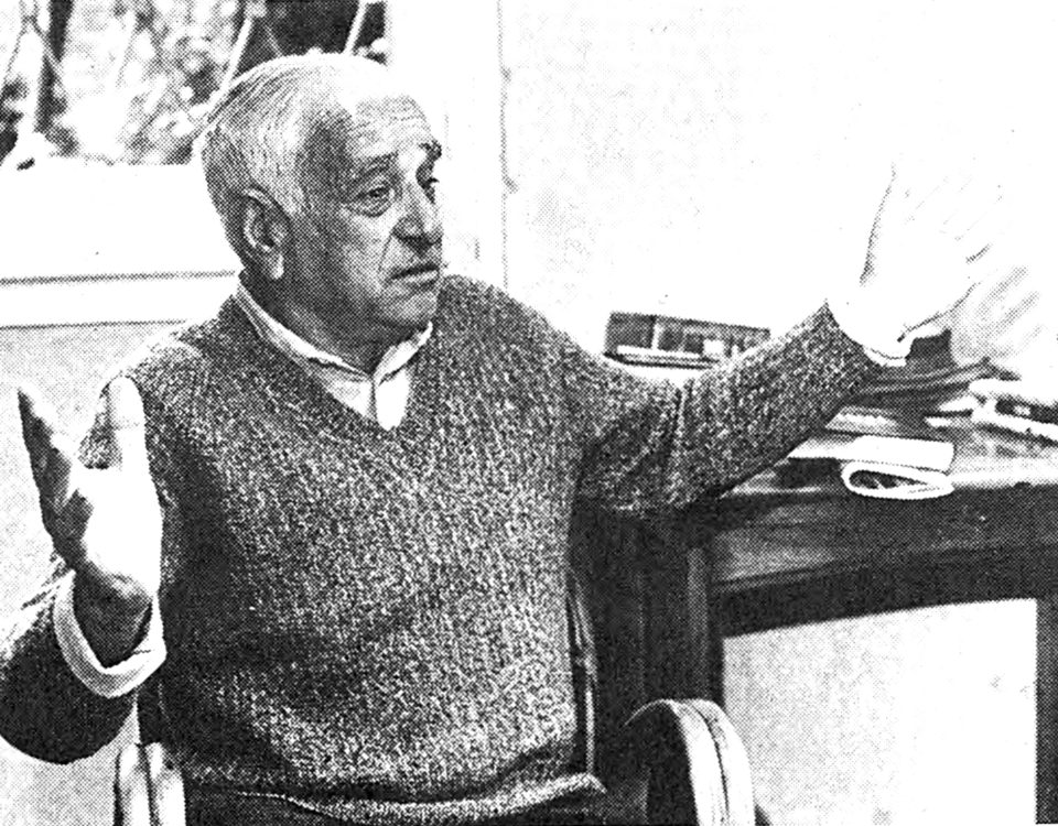 Josep Sol fotografiat el 1980 per Pau Barceló per a Serra d'Or